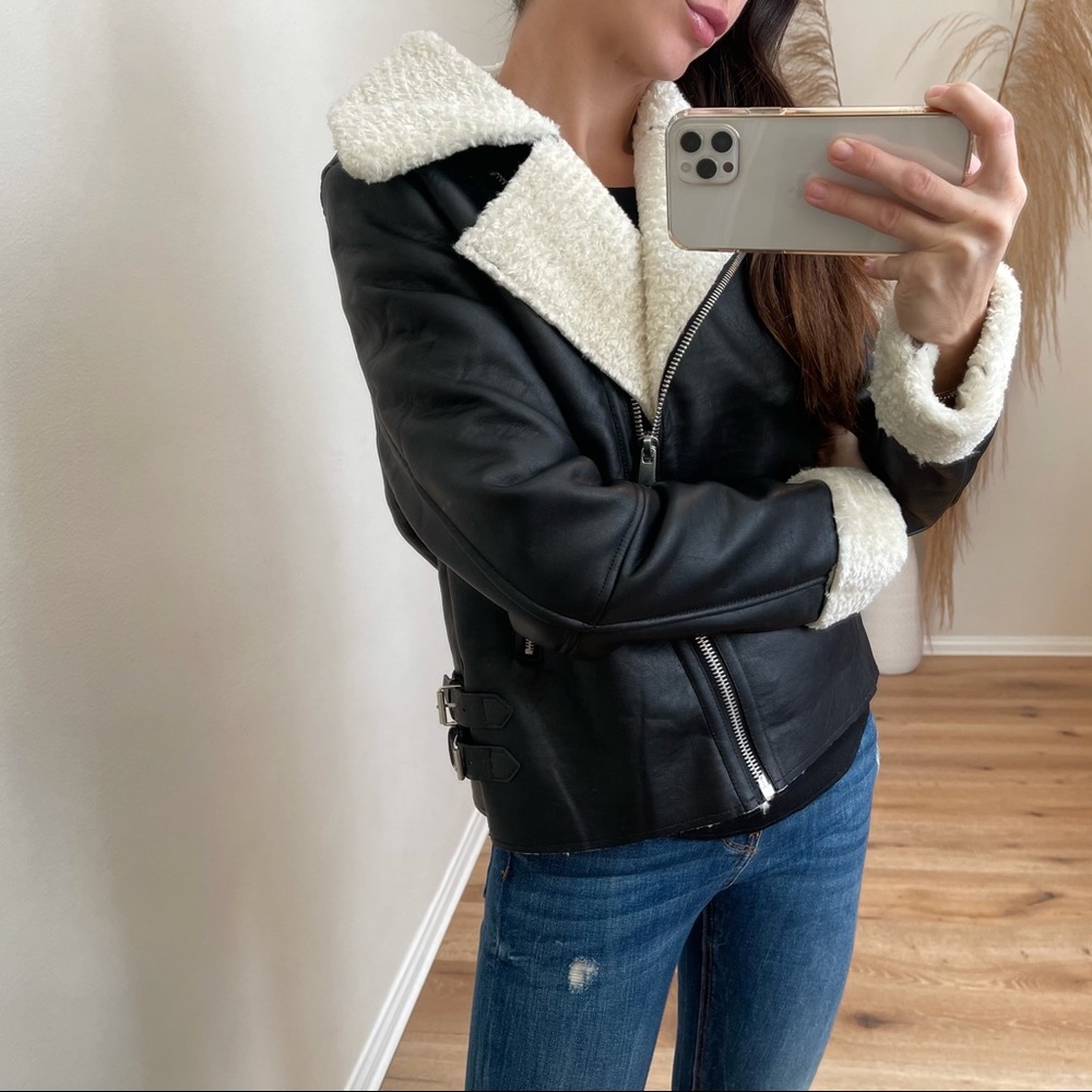MRSALLIEXO— SOLD OUT - Picture 2 of 14